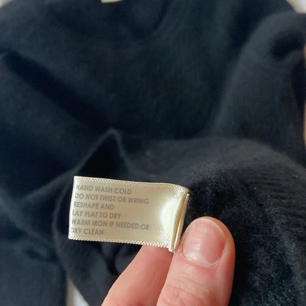 White + Warren Cashmere Waffle Sweatshirt, S - Picture 8 of 8